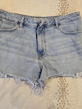 Wrangler Light Blue Frayed Hem Denim Shorts